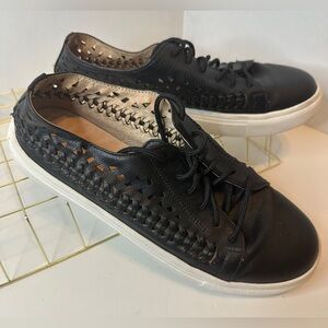 Sam Edelman Women’s Raina Black Low Top Classic Laser Cut Lace-Up Sneakers SZ 8M